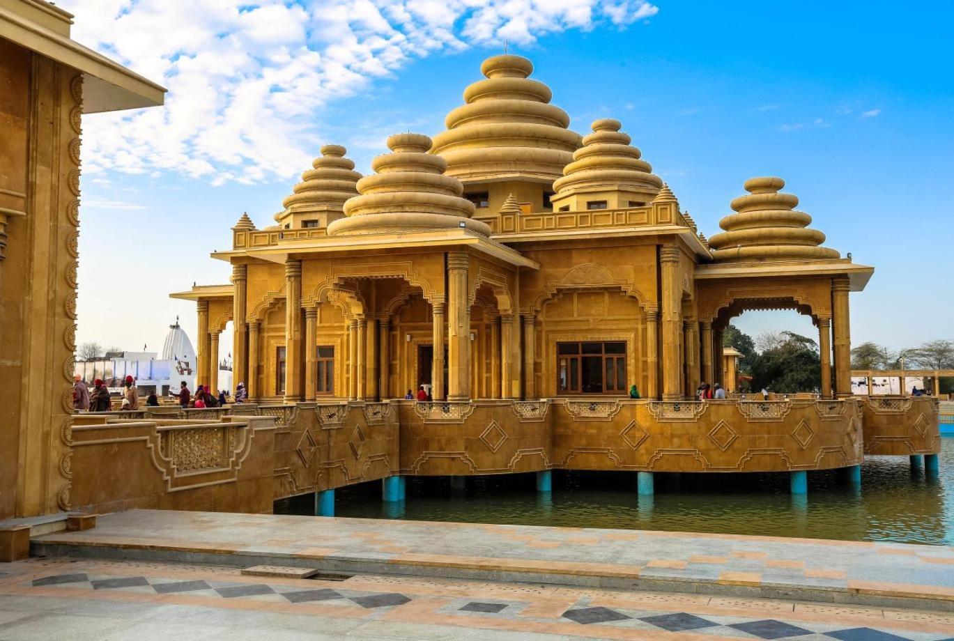 Hotel Golden Dreams Amritsar Exterior foto